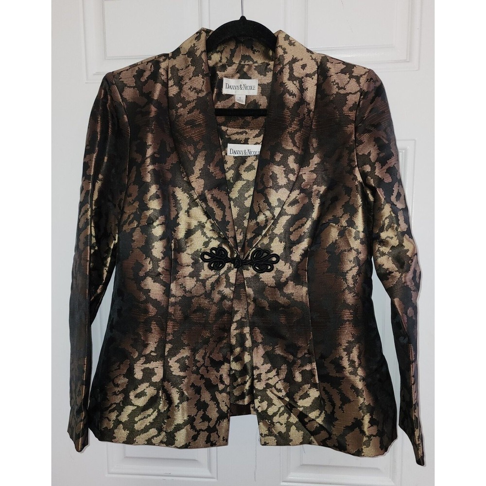 Danny & Nicole Blazer Black And Gold Mettalic Jacket Size 16